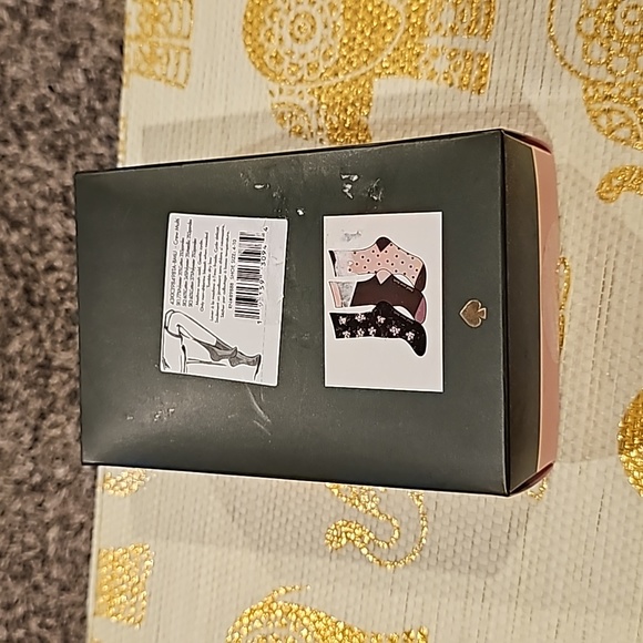 Kate Spade NWT socks with gorgeous patterns and colors one size fits most - Picture 3 of 3